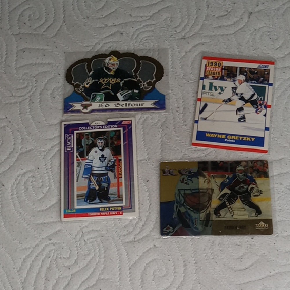 Topps Hockey Card Collection